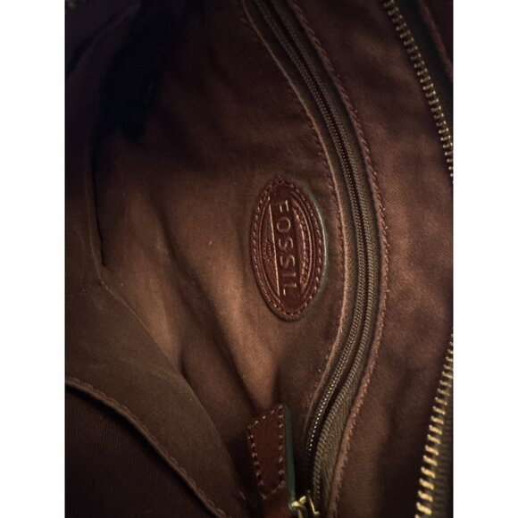 Fossil Brown Leather Crossbody Bag With Adjustable Strap & Zipper Closure - Picture 6 of 6
